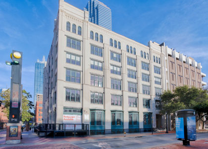 208 N Market