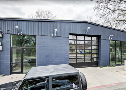 2400 E Cesar Chavez