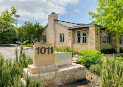 1011 North Lamar