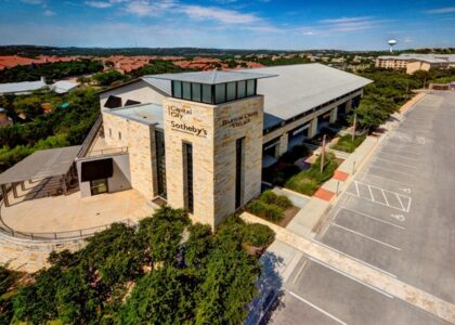 Barton Creek Village